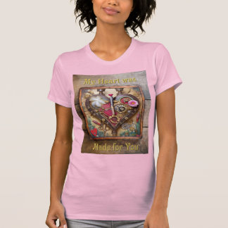 Camiseta Flores de Labial Corazón Serie Steampunk
