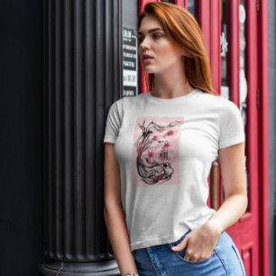 Camiseta Flores de sakura de animales de pesca de Koi