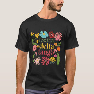 Camiseta Flores florales sutiles Trump resisten a Foxtrot D