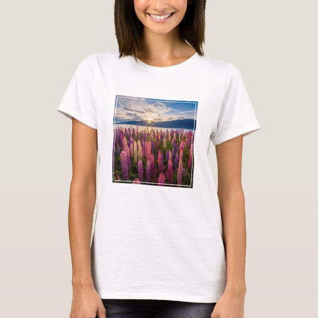Camiseta Flores | Lupines New Zealand (Anverso)