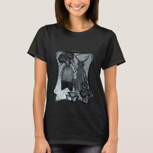 Camiseta Flores petunias e insectos voladores nocturnos