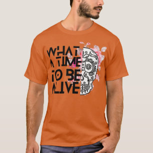 Camiseta Flores rosadas y cráneo arte qué tiempo tener vida