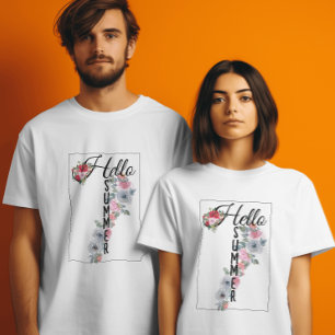 Camiseta Flores rosas y azules vintage :Hola verano