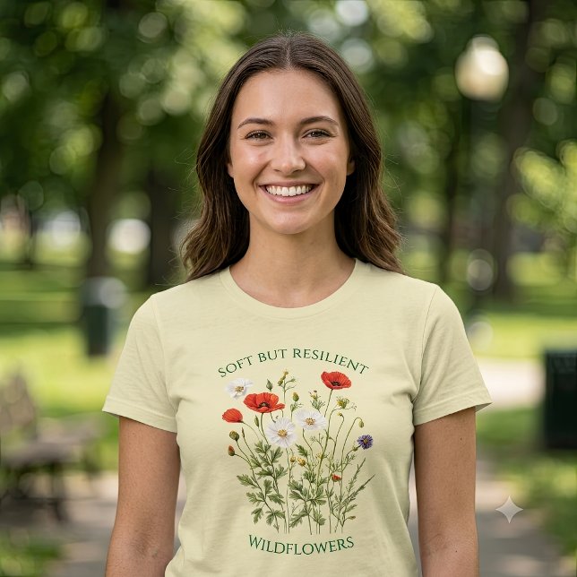 Camiseta Flores Silvestres Suaves Pero Resistentes Accesori (SOFT BUT RESILIENT WILDFLOWERS Vintage Botanical Red Poppy Wildflower Art Shirt)