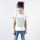 Camiseta Flower Girl Gift Sage Green Matching Bridal Party<br><div class="desc">Looking for the perfect gift for your flower girl? Look no further than this sage green wedding flower girl shirt! This stylish top is sure to make her feel special at your upcoming wedding ceremony or party. Not only is it a great way to show your appreciation, but it's also...</div>