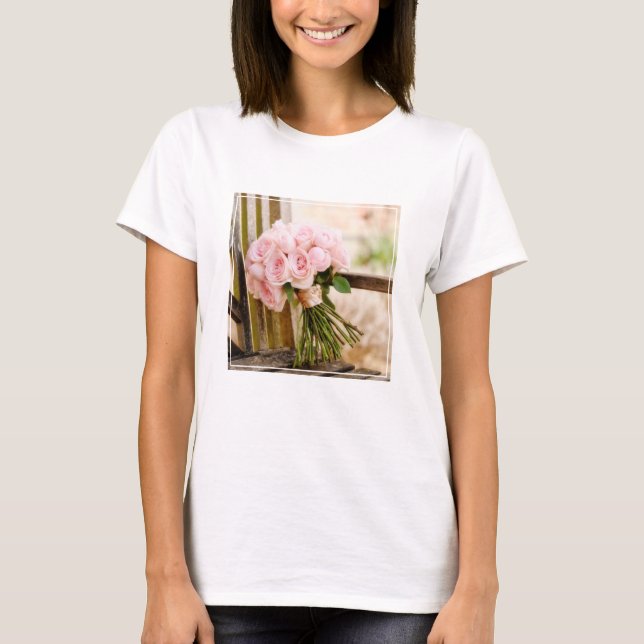 Camiseta Flowers | Pink Rose Bouquet (Anverso)