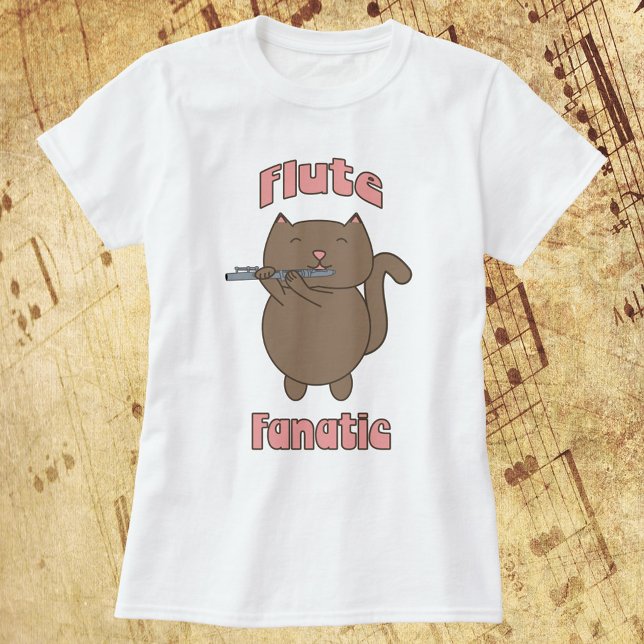 Camiseta Flute Fanatic Brown Cat (A tshirt with a cute brown cat playing the flute with the text Flute Fanatic)