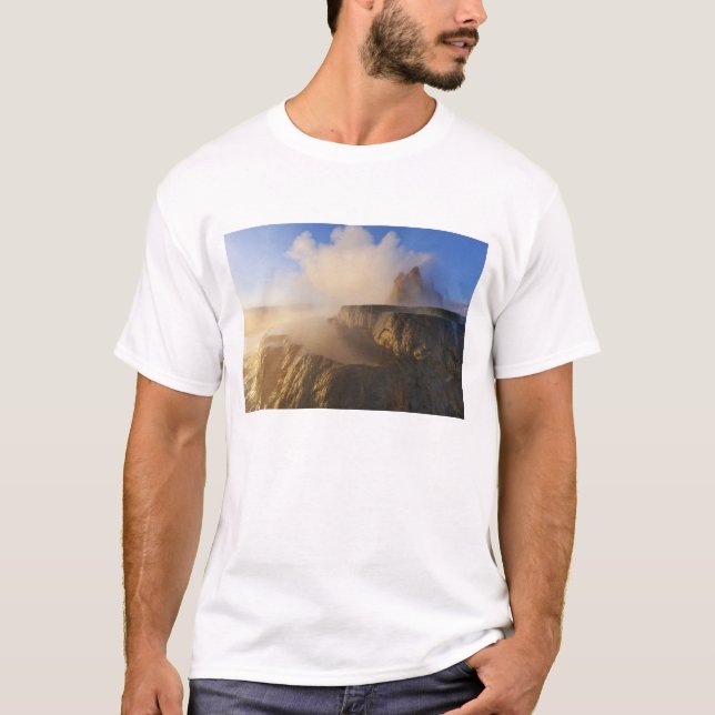 Camiseta Fly Geyser con Granite Range coronada de nieve (Anverso)