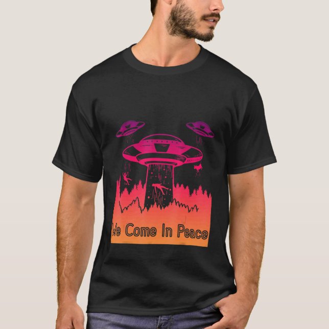 Camiseta Flying Saucer UFO Astronauts are Aliens 8 (Anverso)