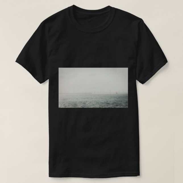 Camiseta Foggy Queen Isabella Causeway (Diseño del anverso)