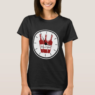 Camiseta Fondo Blanco De Las Botellas Rojas De Vino O Reloj