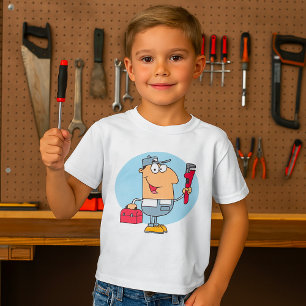 Camiseta Fontanero de dibujos animados sosteniendo llave de
