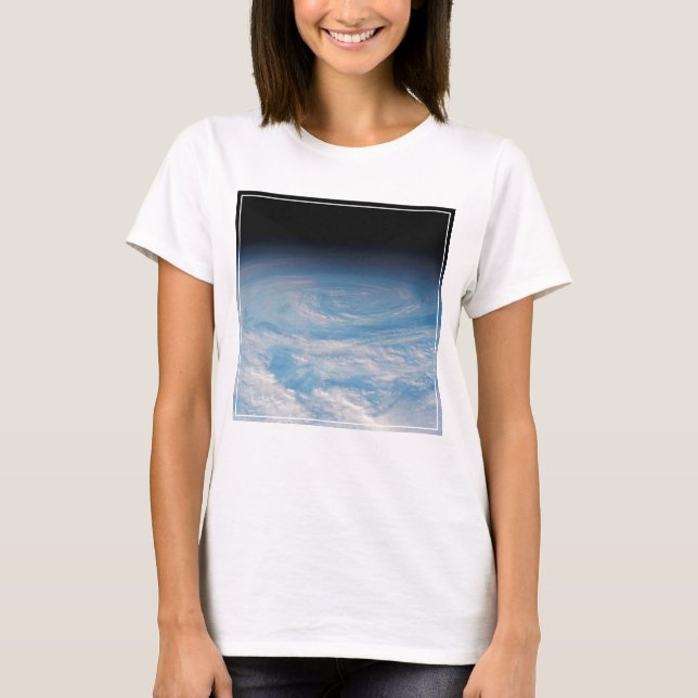 Camiseta Formación de nubes circulares sobre el Océano Pací (Anverso)