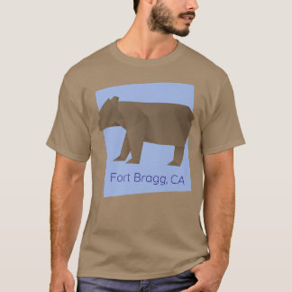 Camiseta Fort Bragg CA Brown Origami Bear Resumen Geometri