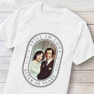 Camiseta Foto de aniversario de bodas de 50 años Still In L