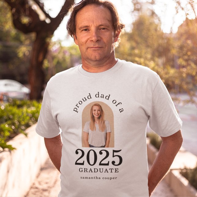 Camiseta Foto de Arco Moderno Orgulloso papá de graduado 20 (Subido por el creador)