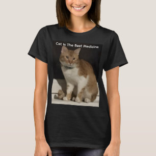 Camiseta Foto de humor de la mejor medicina para gatos
