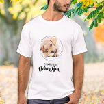 Camiseta Foto de Mascota de Cachorros Retro Dog GRANDPA<br><div class="desc">Abuelo de perro... Sorprende a tu abuelo perro favorito este Día del Padre, a Navidades o su cumpleaños con esta camiseta de fotos de un personalizado super lindo mascota. Personalizar esta camiseta del abuelo de perro con las fotos favoritas de tu perro, y nombre. ¡Esta camiseta del abuelo del perro...</div>
