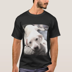 Camiseta Foto de perro blanco perezoso colgando con papá