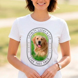 Camiseta Foto de perro de la lealtad se parece mucho a esta