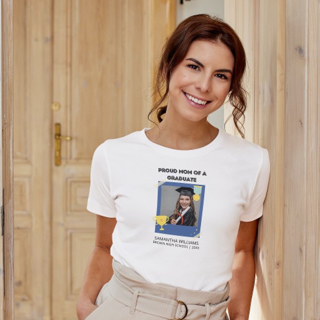 Camiseta Foto de personalizado: Orgullosa madre de graduado (Subido por el creador)
