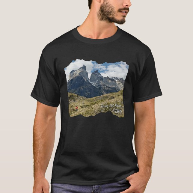 Camiseta Foto de senderismo estilizada por Torres Del Paine (Anverso)