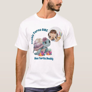 Camiseta Foto de tortuga marina floral linda Cumpleaños 1er