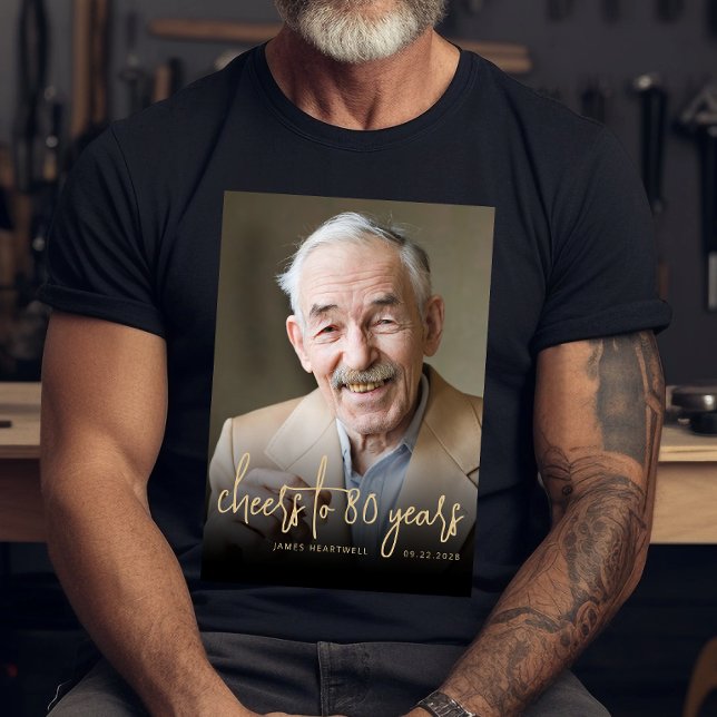 Camiseta Foto personalizado Saluda Fiesta de Cumpleaños 80 (Subido por el creador)