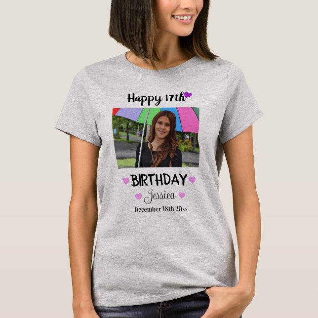 Camiseta Foto y nombre de personalizado feliz 17° cumpleaño (Anverso)