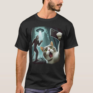 Camiseta Fotobombas de pie gigantes Selfie de gato con OVNI