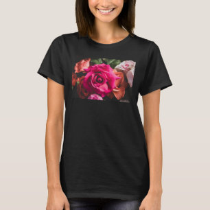 Camiseta Fotografía de Flor de Rosa Rosa Vibrante Floral
