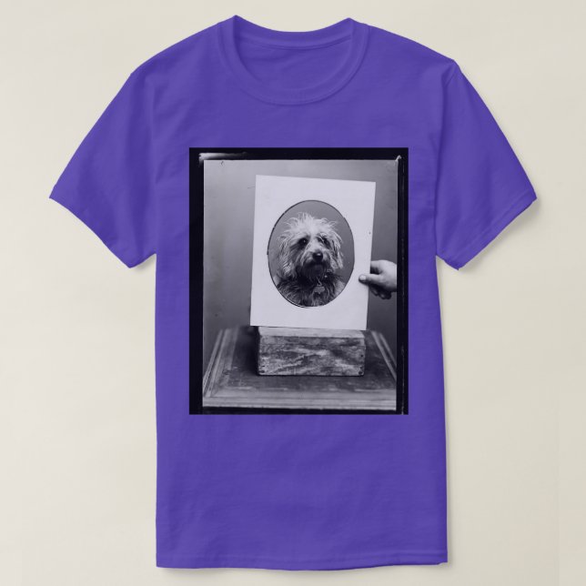 Camiseta Fotografía de perro de época (Diseño del anverso)