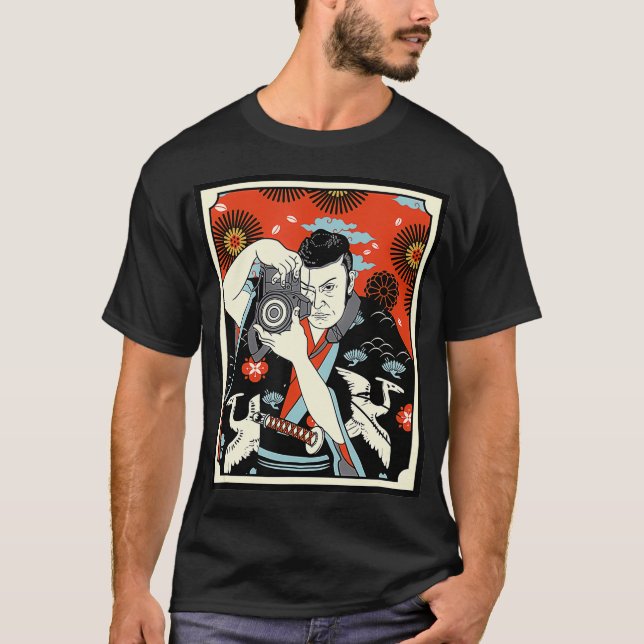 Camiseta Fotógrafo japonés Samurai Guerrero Espada Armada (Anverso)