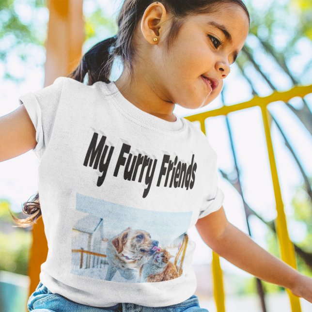 Camiseta Fotos del gato y el perro de los amigos furtivos (Subido por el creador)
