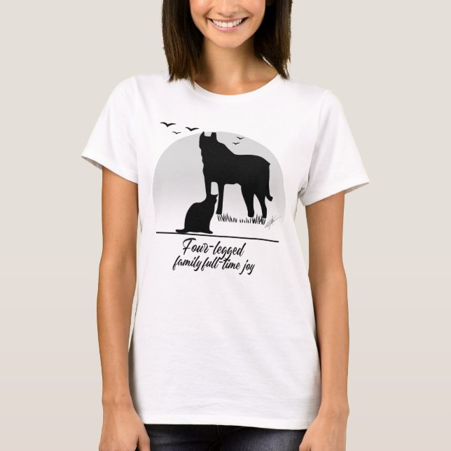 Camiseta Four-legged family, full-time joy (Anverso)