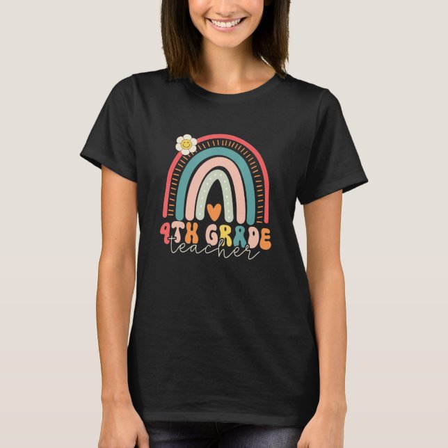 Camiseta Fourth Grade Teacher Retro Rainbow 4th Grade Team (Anverso)