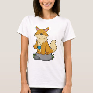 Camiseta Fox con taza de café