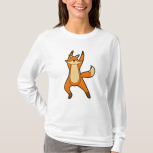 Camiseta Fox en ejercicio de Stretching de Yoga