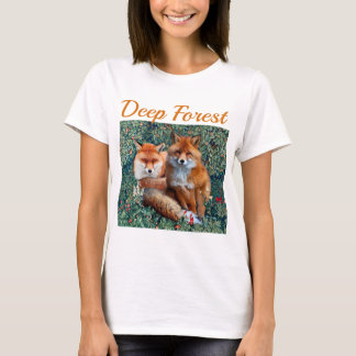 CAMISETA FOXAS ROJAS ENTRE HOJAS VERDES, FOLIGAS, FLORES