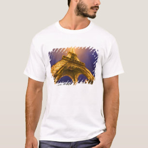 Camiseta Francia, París. Mirando hacia arriba desde la base