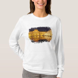 Camiseta Francia, París, museo del Louvre de noche.