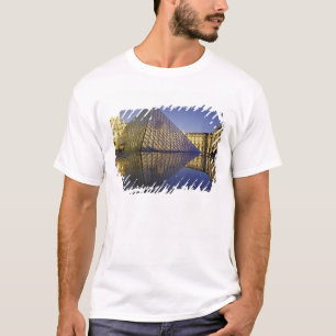 Camiseta FRANCIA, Reflexión de París, Pirámide. El Louvre