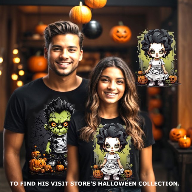 Camiseta Frankenstein y sus parejas de novias coincidiendo (Halloween couples matching tee. Frankenstein and his bride visit store to find his.)