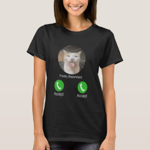 Camiseta Freaky Department Funny Cat Meme Tee