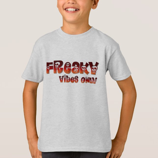 Camiseta "Freaky Vibes Only"-dgn4 de Maaya Prints, para Niñ (Anverso)