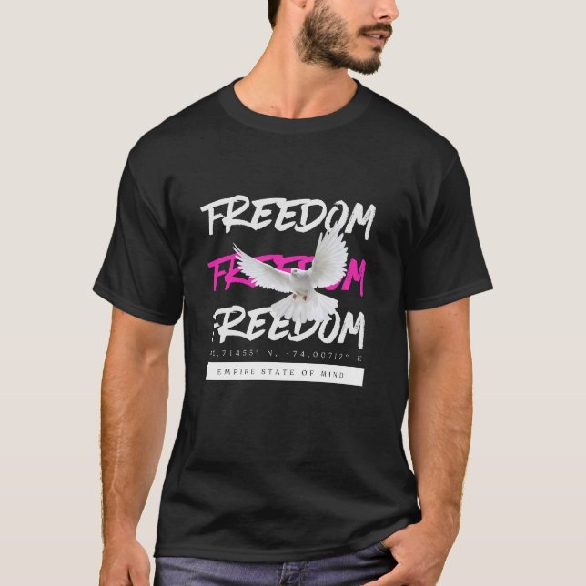 Camiseta Freedom Dove Typografía urbana (Anverso)