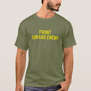 Camiseta Frente al enemigo gracioso militar