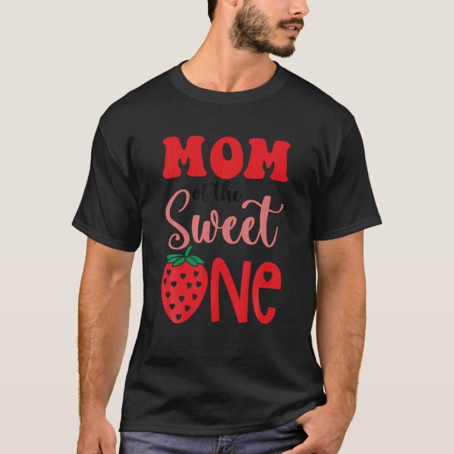 Camiseta Fresa Primer Cumpleaños Matando A Mamá Papá Niños  (Anverso)
