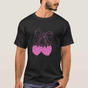 Camiseta Fresas rosadas estéticas de Coquette con Chica de