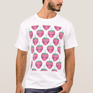 Camiseta Fresas sonrientes para dormir, lindo patrón.